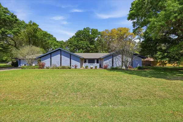 $229,900 | 3010 Kelly Street, Orange, TX 77630
