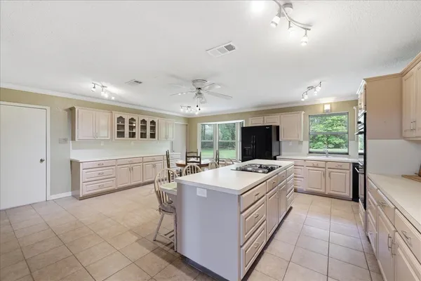 $229,900 | 3010 Kelly Street, West Orange, TX 77630