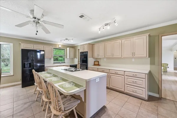 $229,900 | 3010 Kelly Street, West Orange, TX 77630