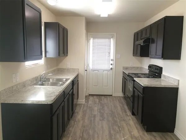 $2,110 | 4204 Twinleaf Drive, Fort Worth, TX 76036