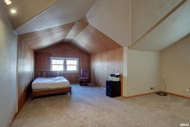 $150,000 | 623 South 21st Street, Quincy, IL 62301