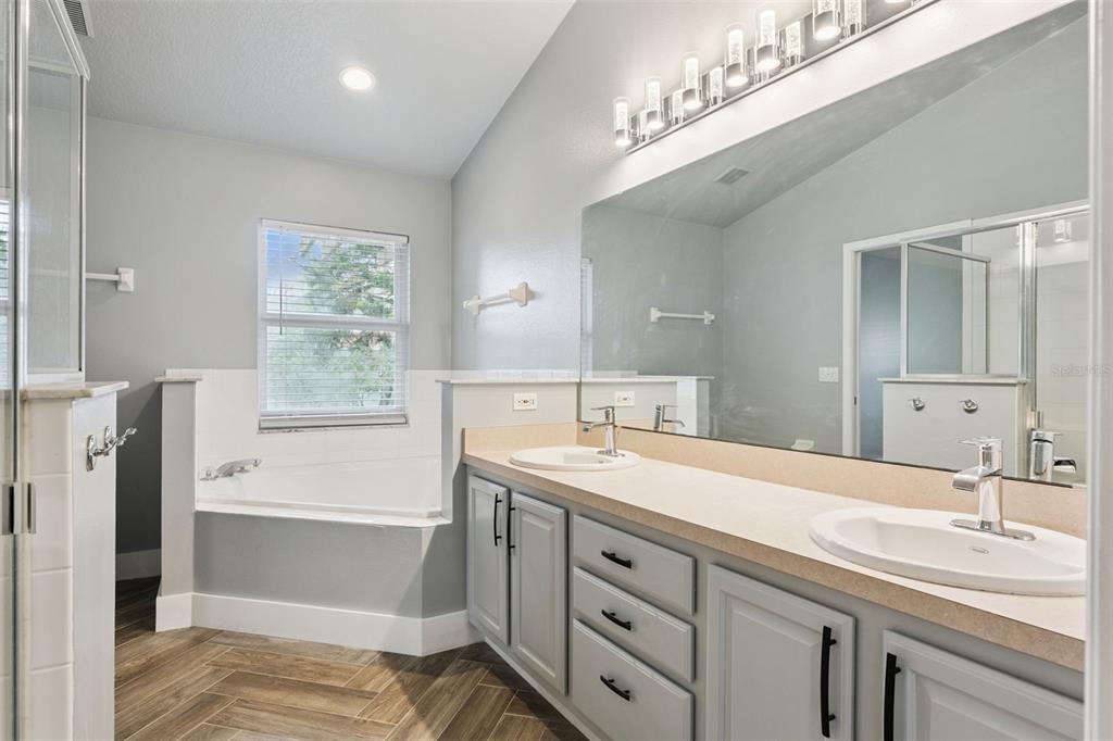 655 Eagle Pointe South Kissimmee, FL 34746 - Photo 25 of 49