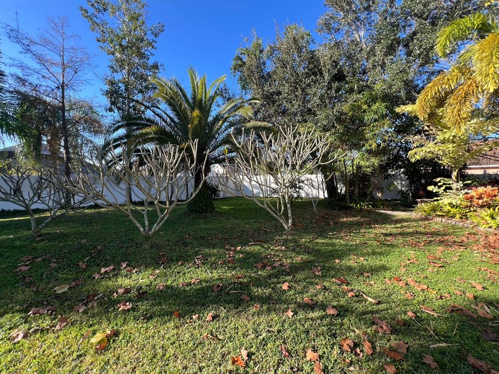 655 Eagle Pointe South Kissimmee, FL 34746 - Photo 37 of 49