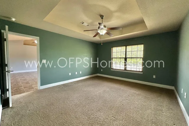 $2,050 | 306 Gauntlet Drive, Crestview, FL 32539