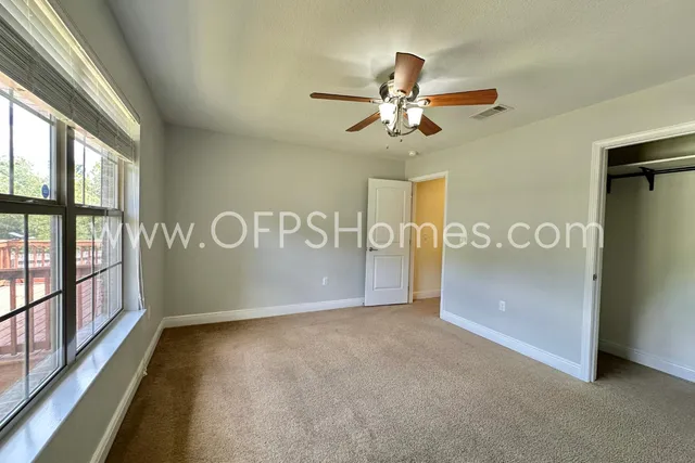 $2,050 | 306 Gauntlet Drive, Crestview, FL 32539