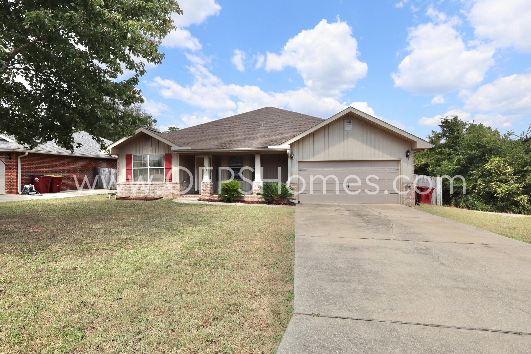 306 Gauntlet Drive Crestview, FL 32539 - Photo 2 of 23 2