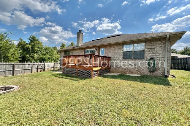 $2,050 | 306 Gauntlet Drive, Crestview, FL 32539