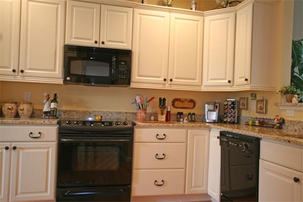 32 Williams Road, Unit 44 Norton, MA 02766 - Photo 4 of 26 Gallery Image 4