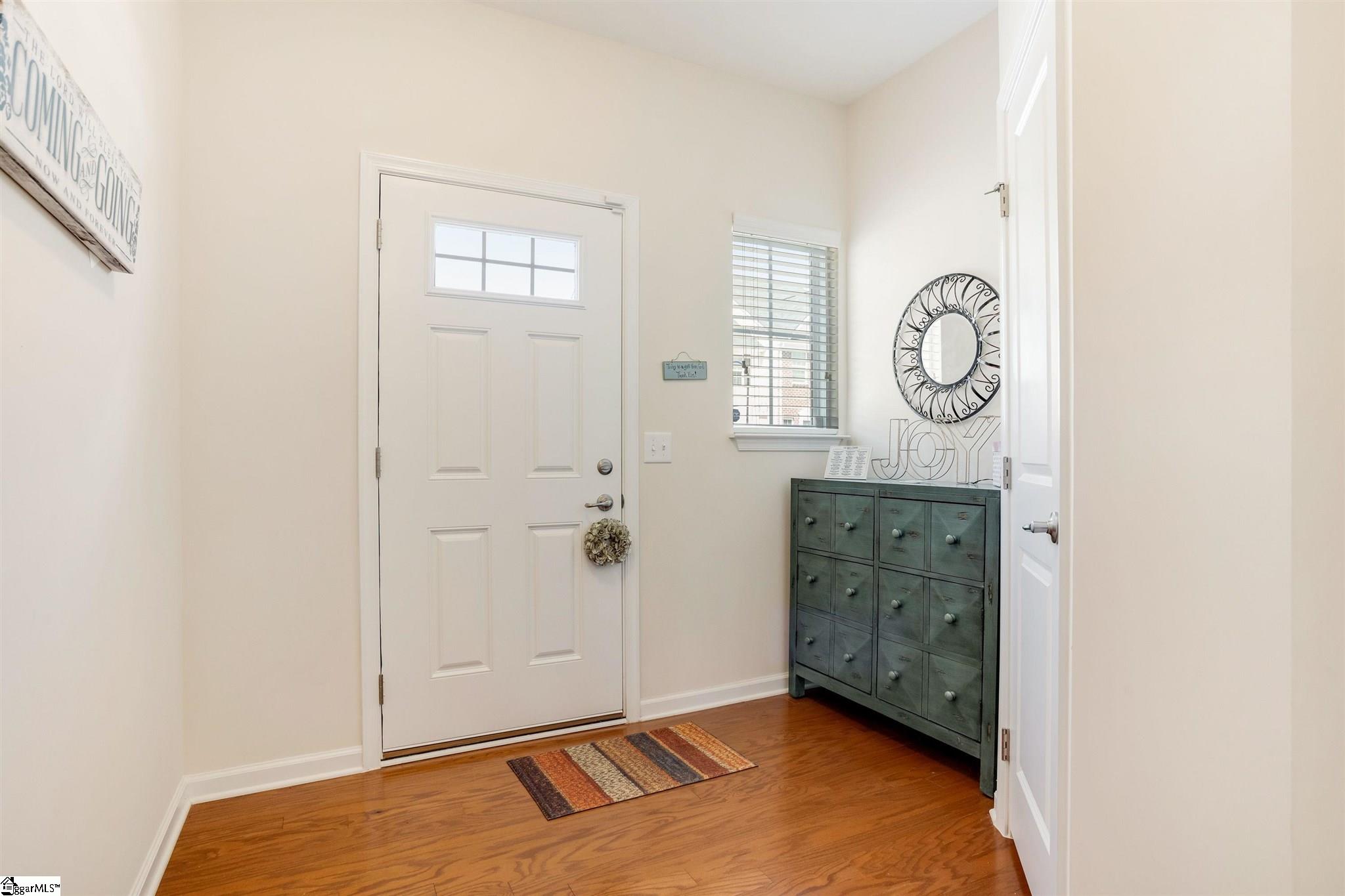 425 Christiane Way Greenville, SC 29607 - Photo 5 of 30 Gallery Image 5