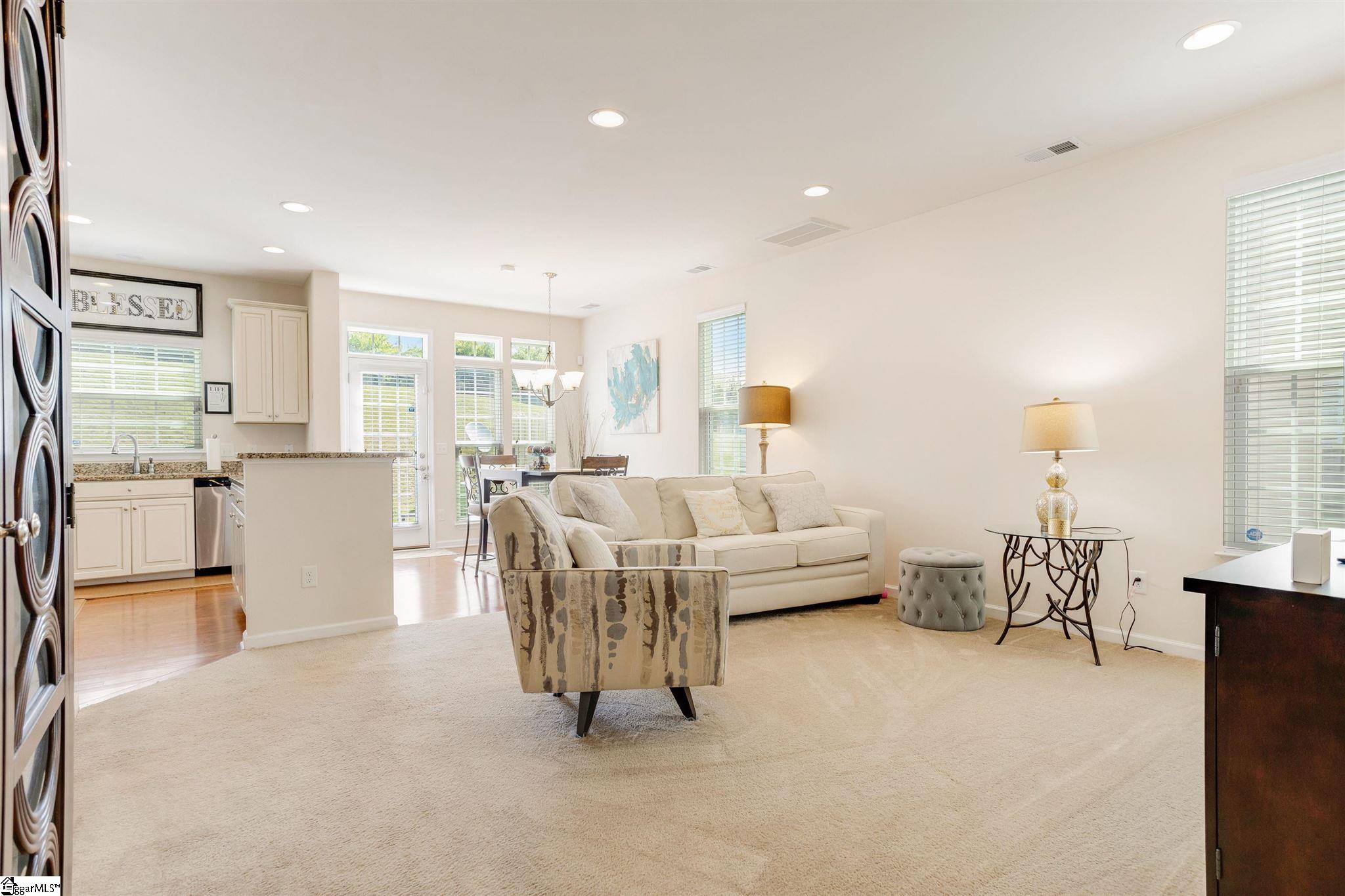 425 Christiane Way Greenville, SC 29607 - Photo 6 of 30 Gallery Image 6