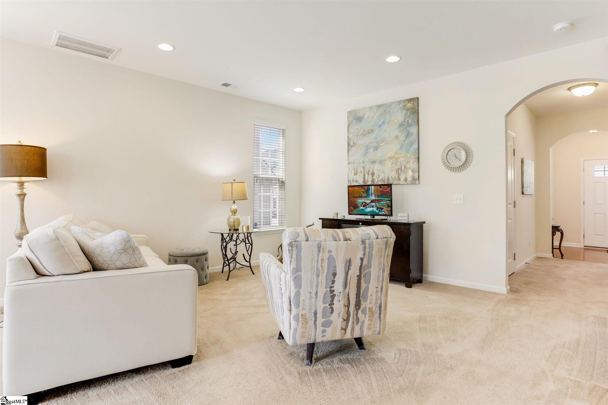 425 Christiane Way Greenville, SC 29607 - Photo 7 of 30 Gallery Image 7
