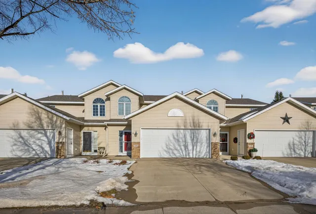 $339,900 | 2796 Viola Heights Drive Northeast, Rochester, MN 55906