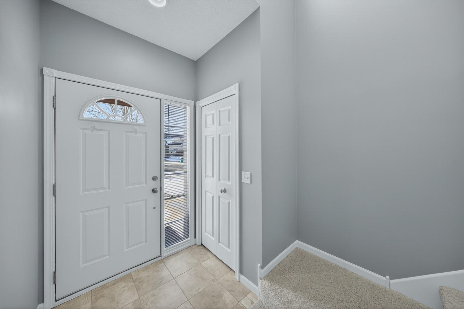 2796 Viola Heights Drive Northeast Rochester, MN 55906 - Photo 4 of 40