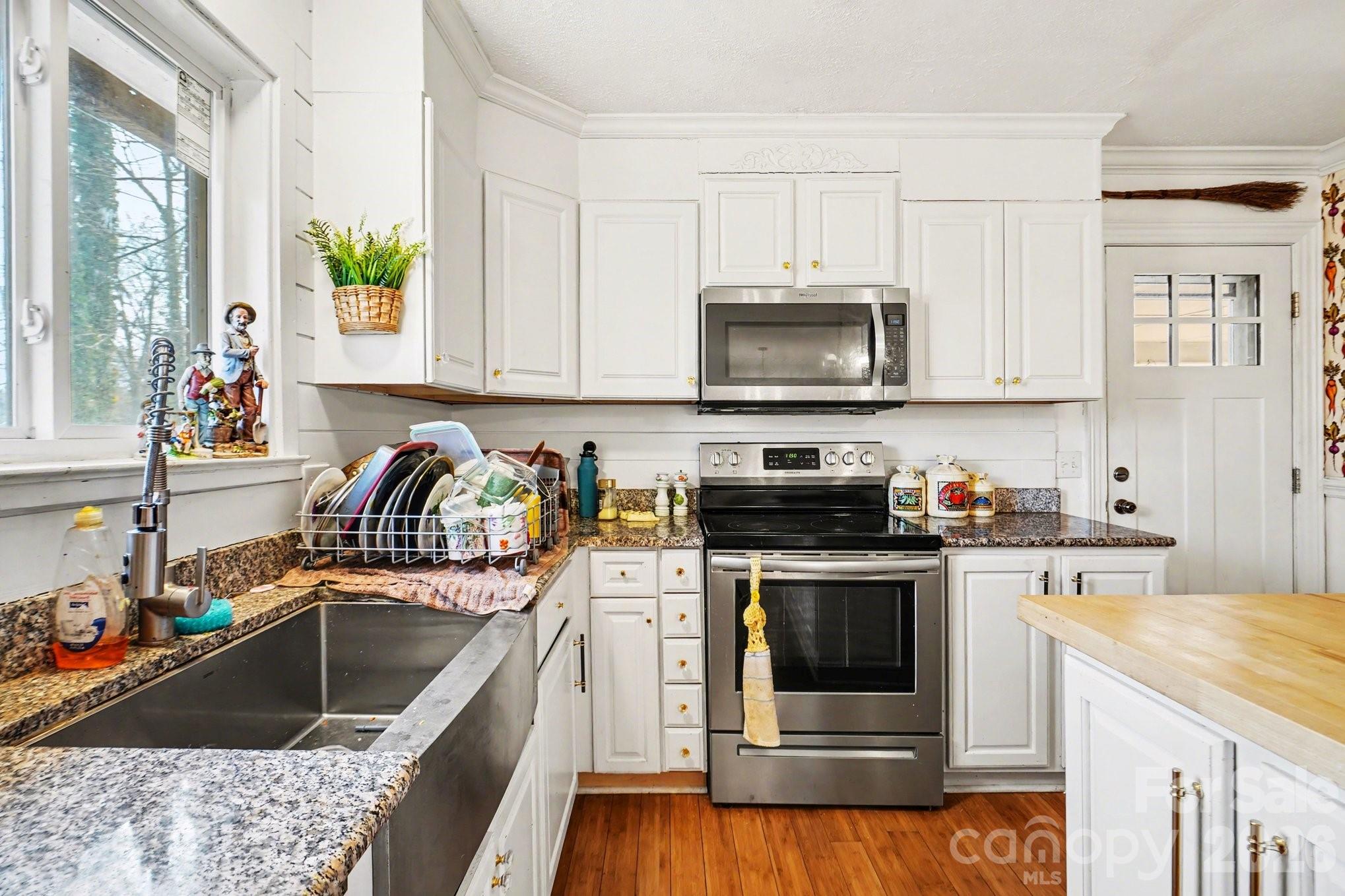 508 Pineywood Road Thomasville, NC 27360 - Photo 11 of 20