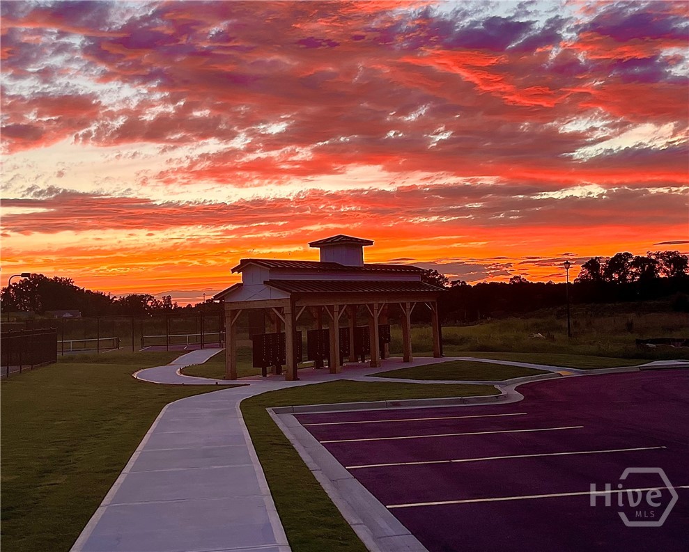 196 Oakdale Road Jefferson, GA 30549 - Photo 3 of 20