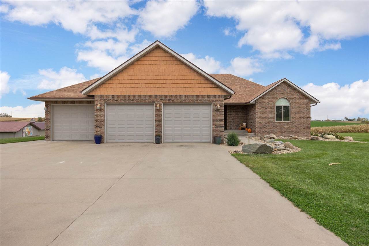 2155 Johnson-Washington Road Southwest Kalona, IA 52247 - Photo 2 of 60 Gallery Image 2
