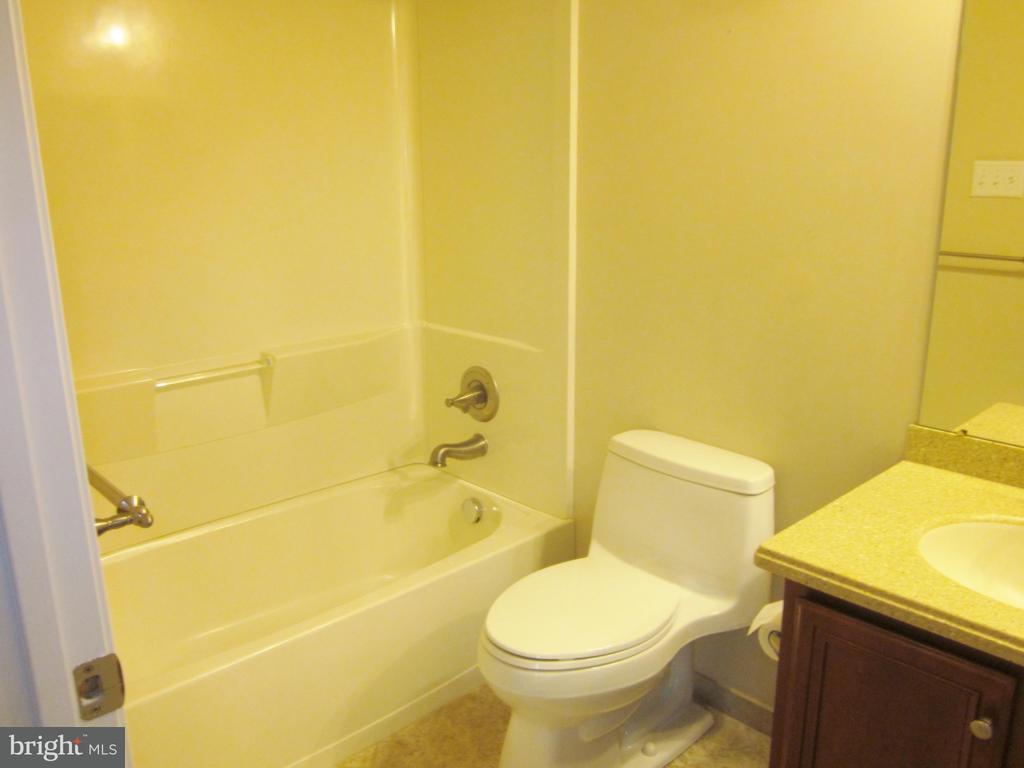 1704 Speedwell Road Lancaster, PA 17601 - Photo 21 of 35 Gallery Image 21