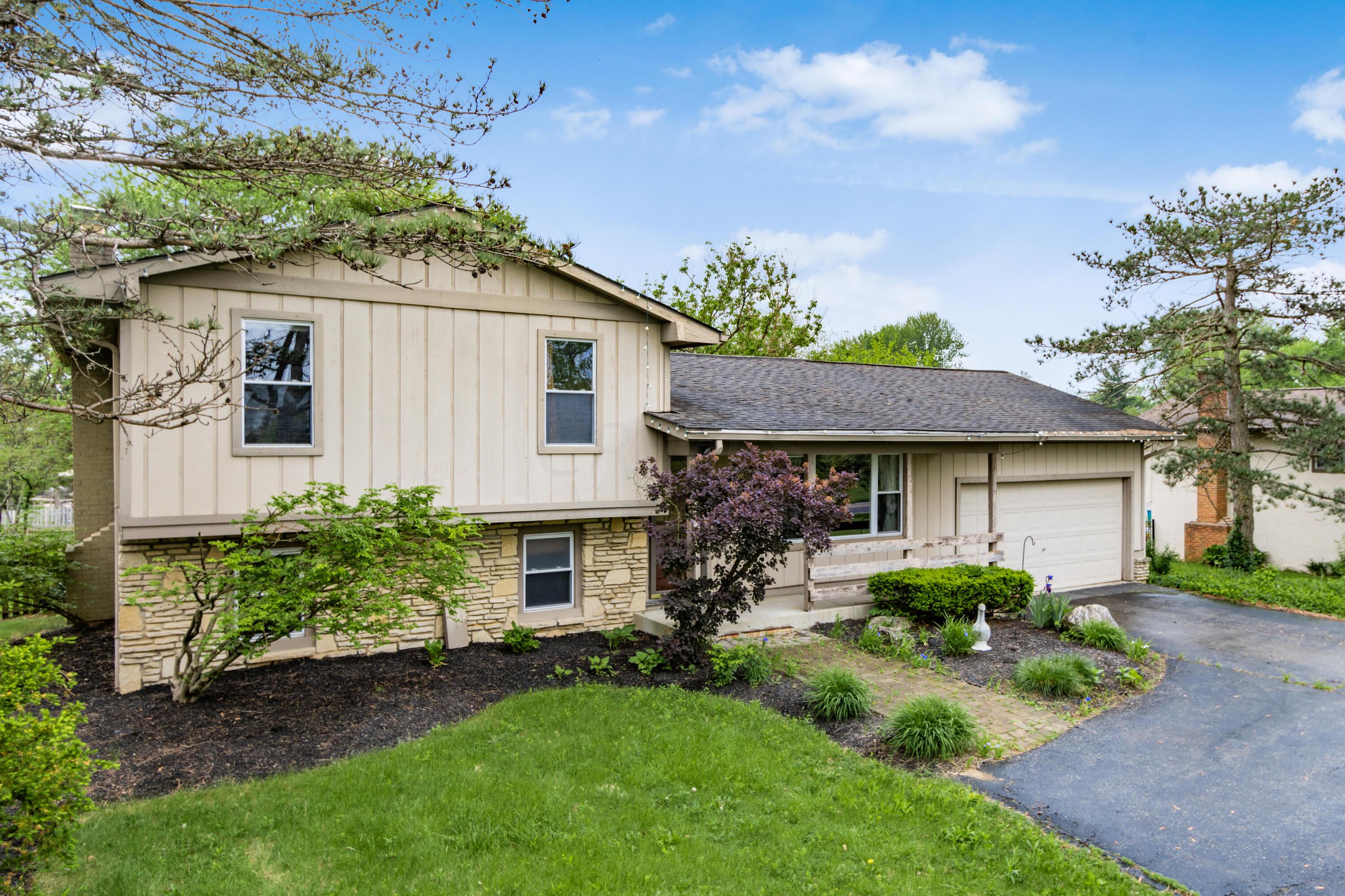 5830 Godown Road Columbus, OH 43235 - Photo 1 of 31 E_5830_Godown_Rd-079