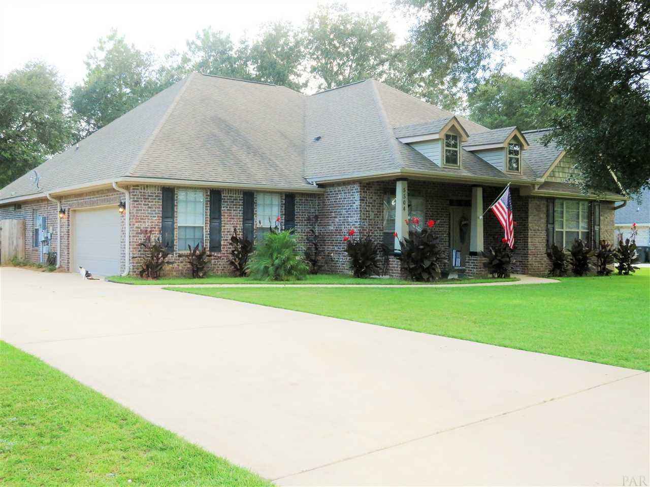 5504 Heatherton Road Milton, FL 32570 - Photo 1 of 40 Gallery Image 1