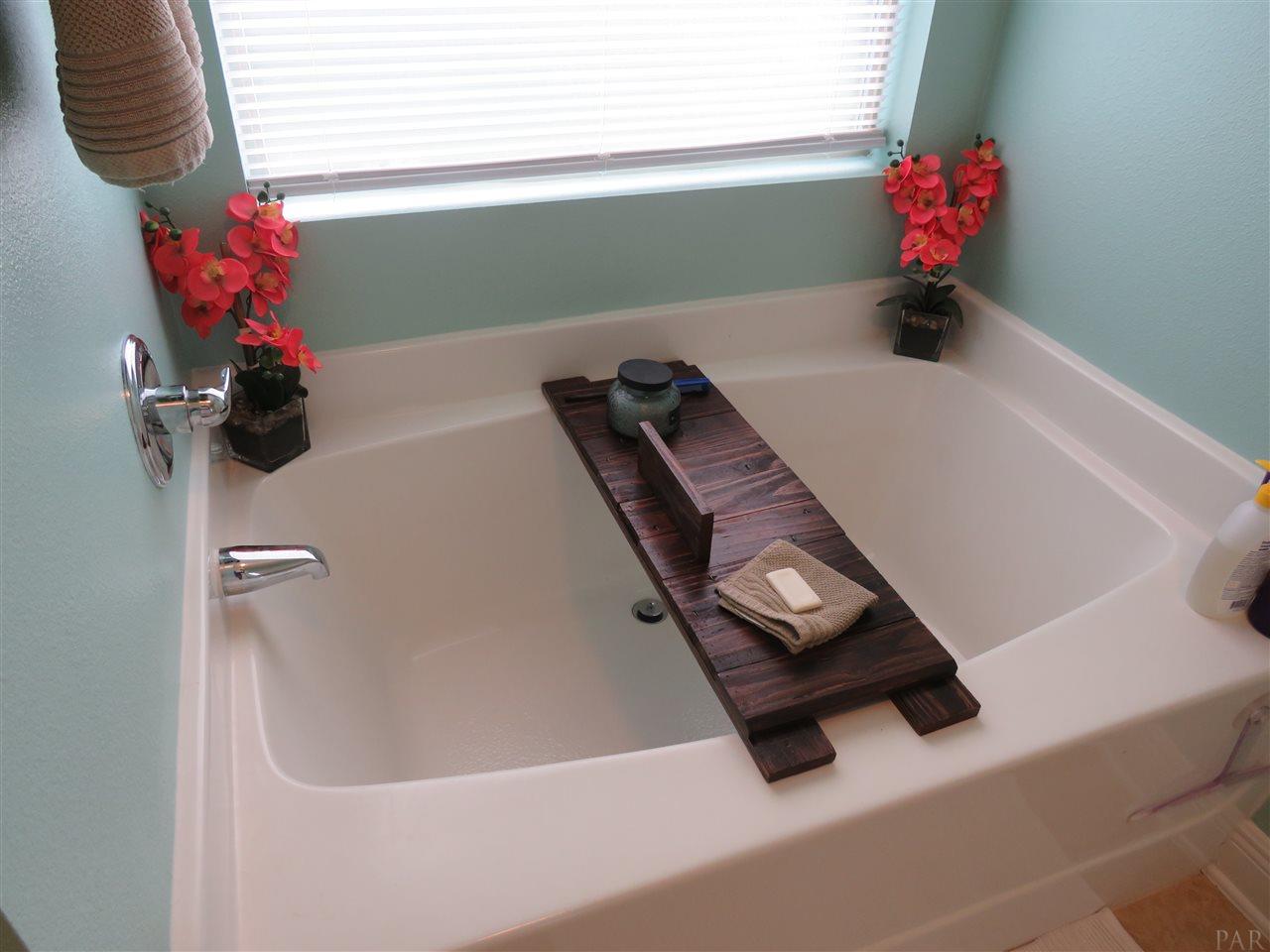 5504 Heatherton Road Milton, FL 32570 - Photo 27 of 40 Gallery Image 27