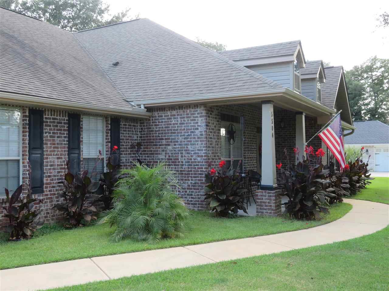5504 Heatherton Road Milton, FL 32570 - Photo 3 of 40 Gallery Image 3