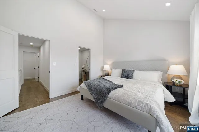 $479,000 | 1110 River Road, Unit 102, Edgewater, NJ 07020