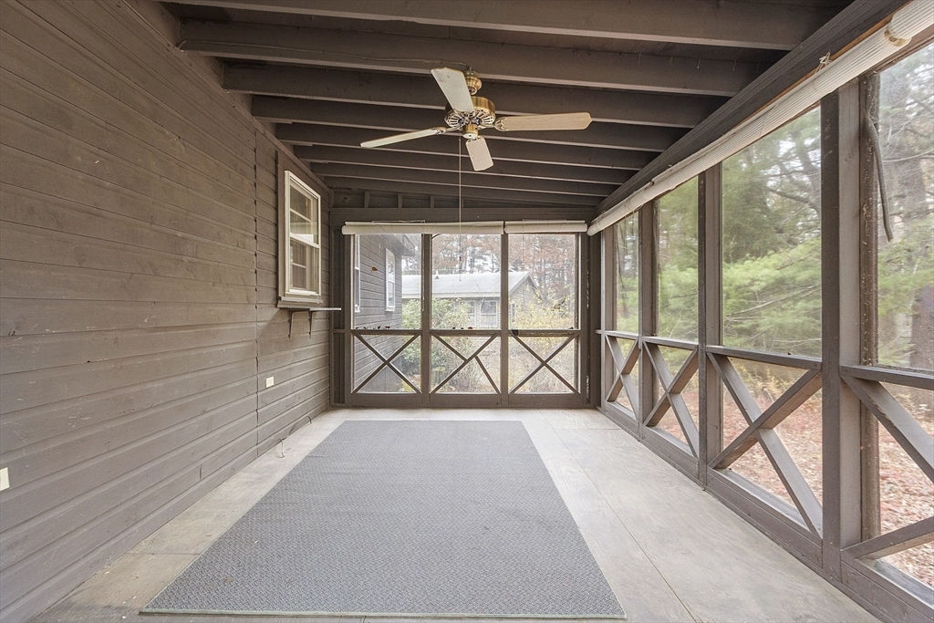 7 Hickory Lane Lunenburg, MA 01462 - Photo 39 of 40 a view of entryway