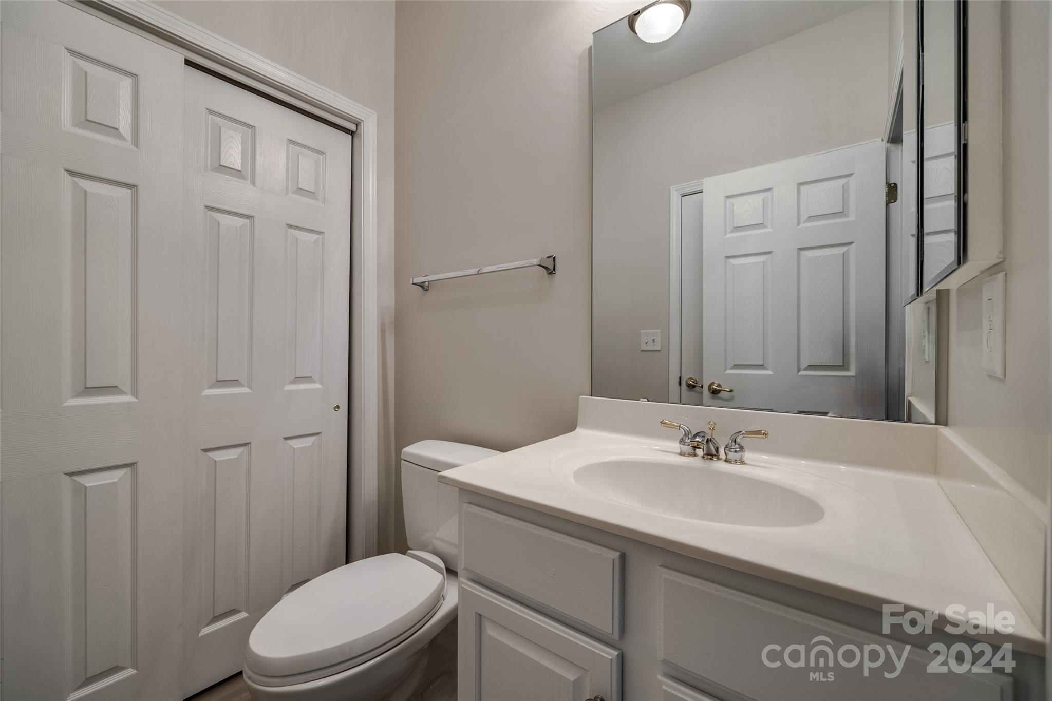 1658 Onyx Ridge Fort Mill, SC 29708 - Photo 19 of 43 Gallery Image 19