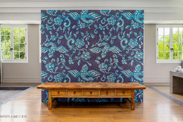 $18,500,000 | 41 Meadow Wood Drive, Greenwich, CT 06830