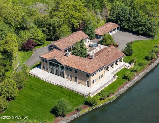 $18,500,000 | 41 Meadow Wood Drive, Greenwich, CT 06830