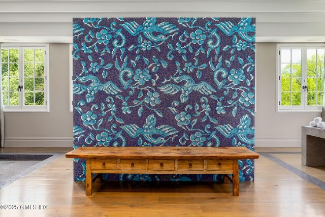 $18,500,000 | 41 Meadow Wood Drive, Greenwich, CT 06830