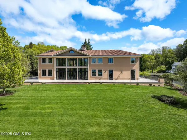 $18,500,000 | 41 Meadow Wood Drive, Greenwich, CT 06830