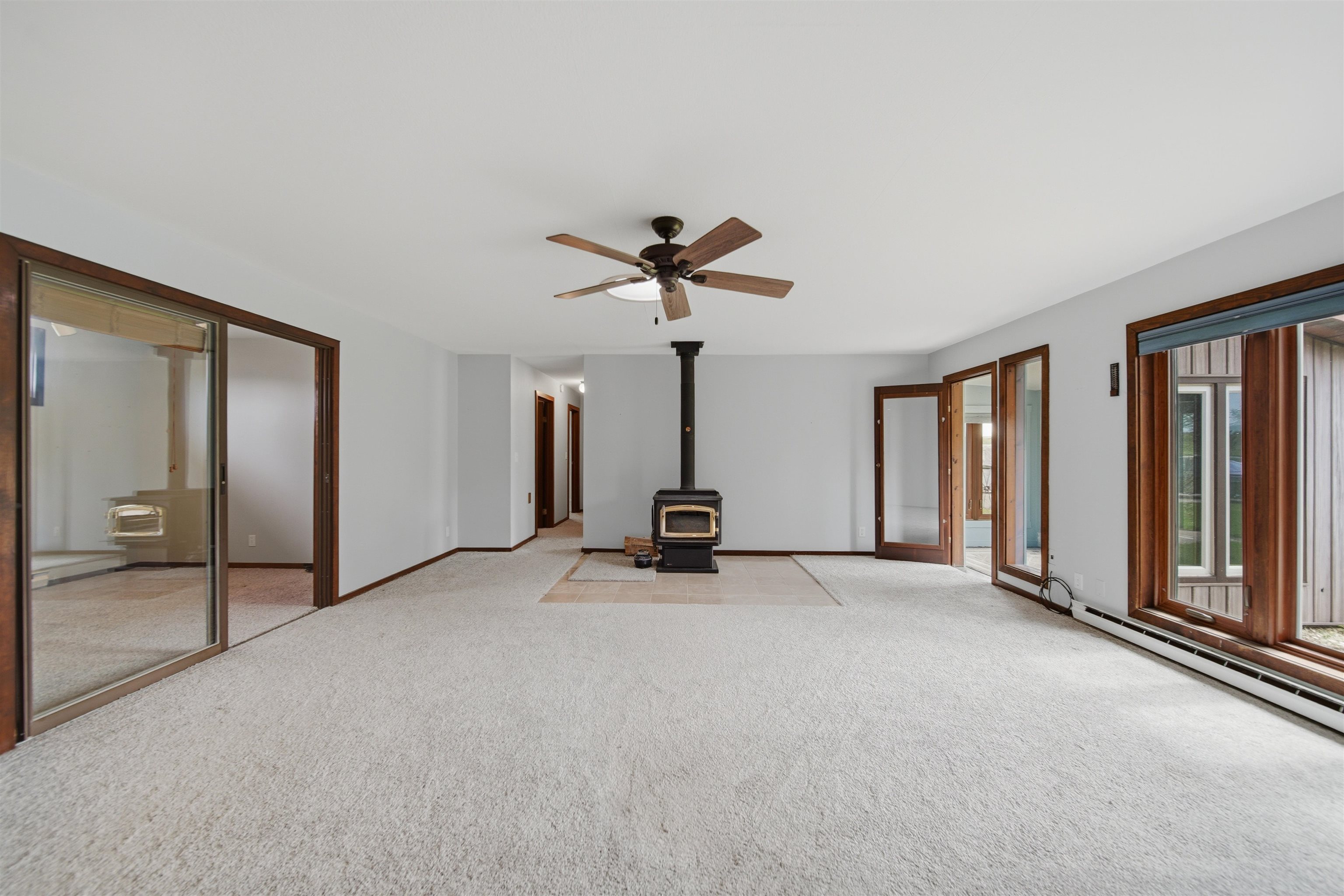 2870 South Wagon Road Polo, IL 61064 - Photo 11 of 30