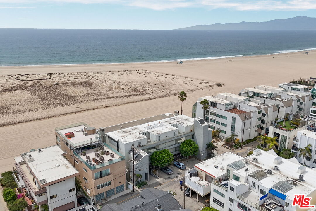 6 Voyage Street, Unit 108 Marina del Rey, CA 90292 - Photo 21 of 25