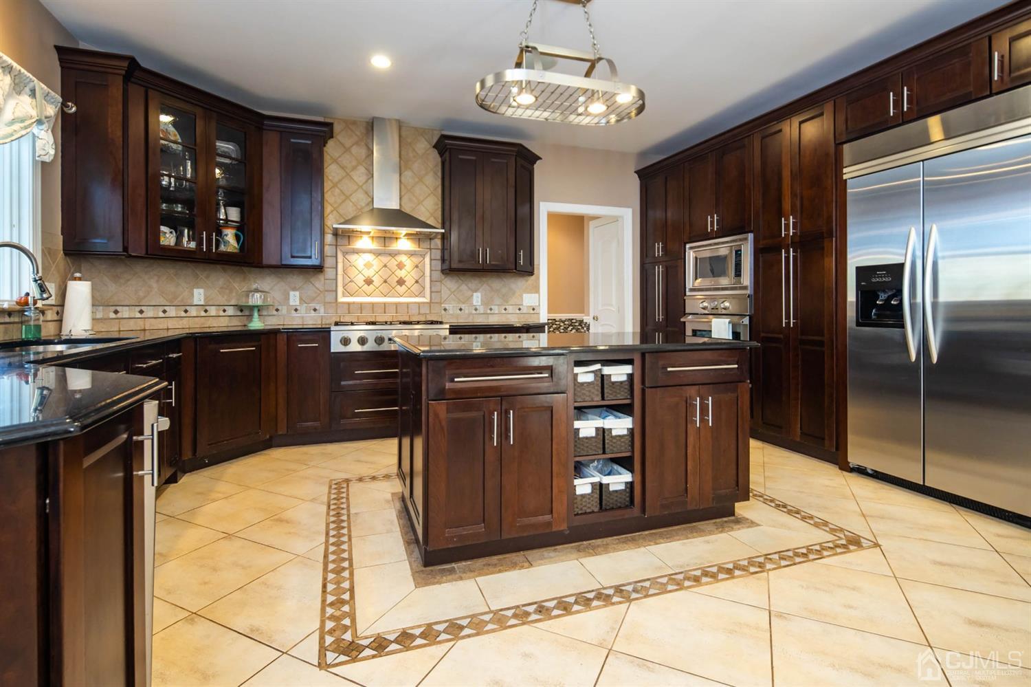 329 Pleasant Valley Road Old Bridge, NJ 08857 - Photo 17 of 75 Gallery Image 17