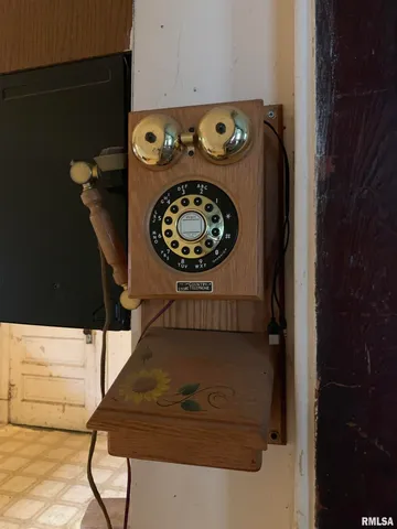 $58,000 | 545 Bainbridge Street, Barry, IL 62312