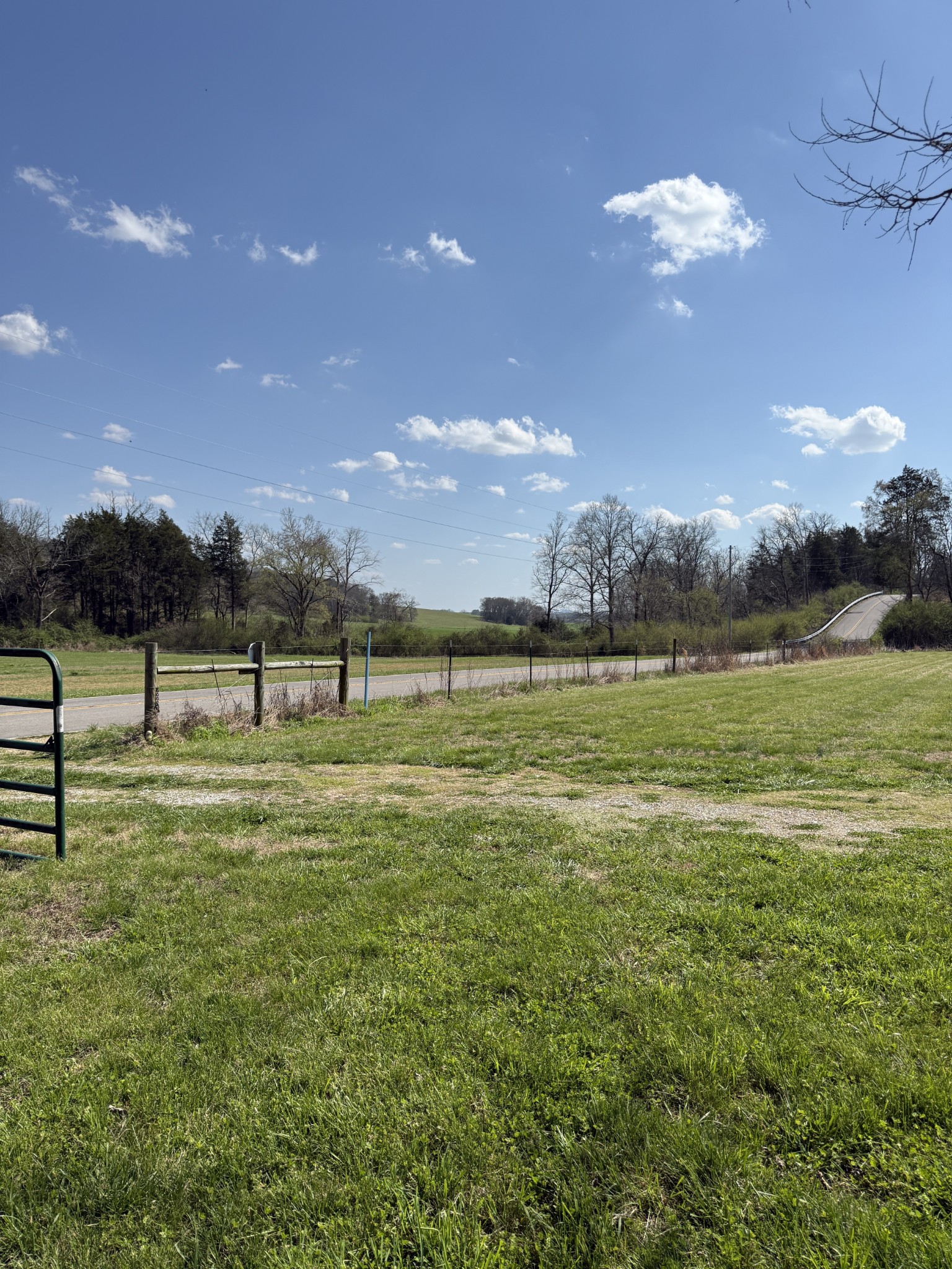 855 Lick Creek Road Hartsville, TN 37074 - Photo 24 of 76 a view of a lake