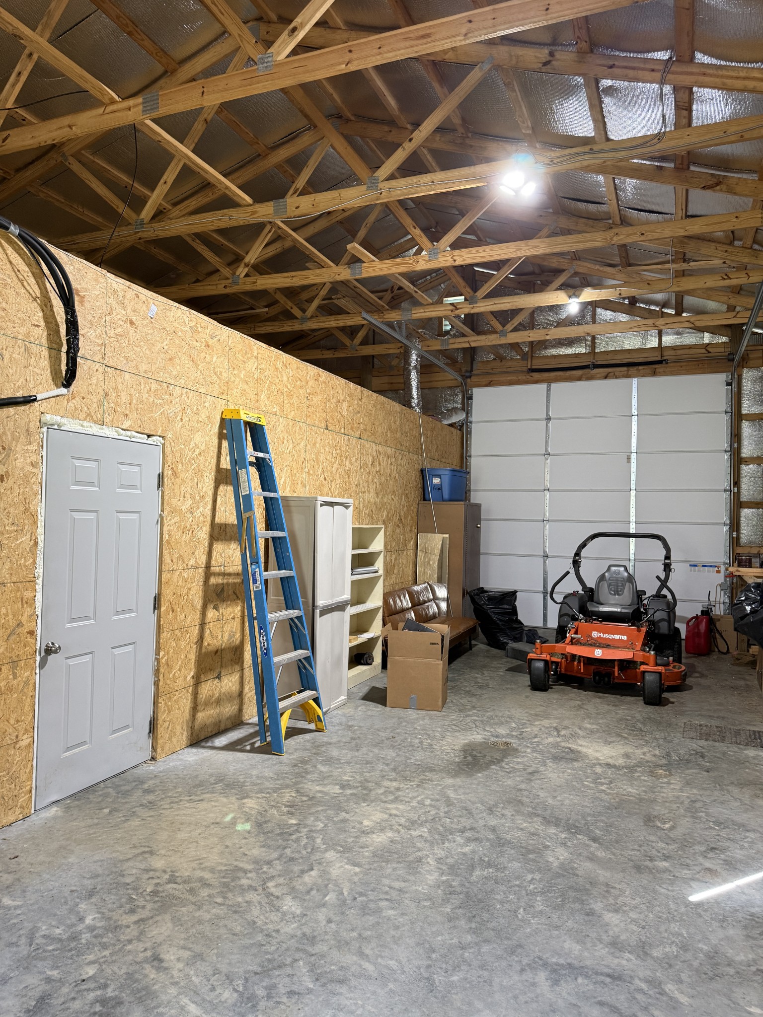 855 Lick Creek Road Hartsville, TN 37074 - Photo 33 of 76 a car parked in garage