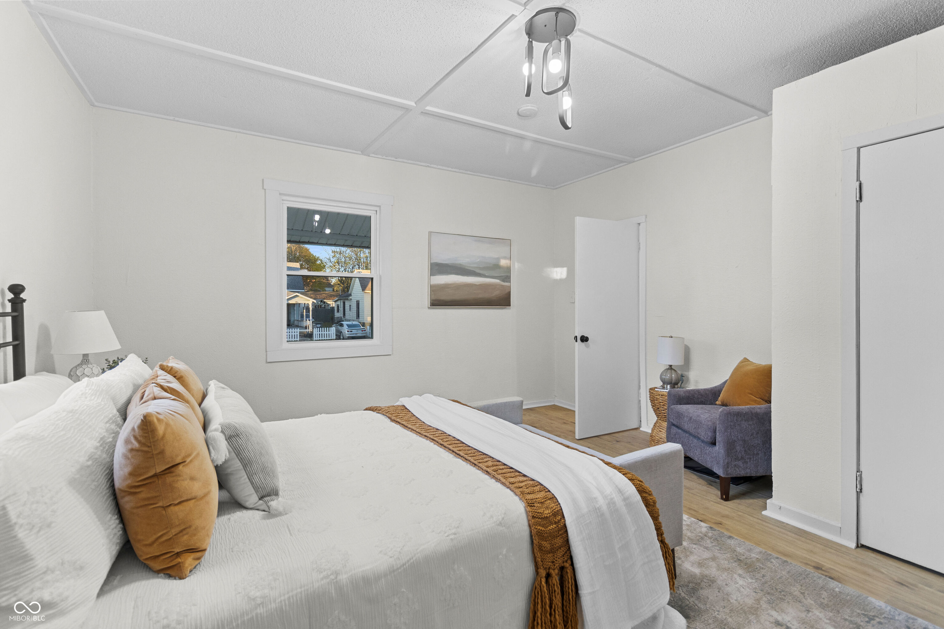 911 West 3rd Street Anderson, IN 46016 - Photo 5 of 22