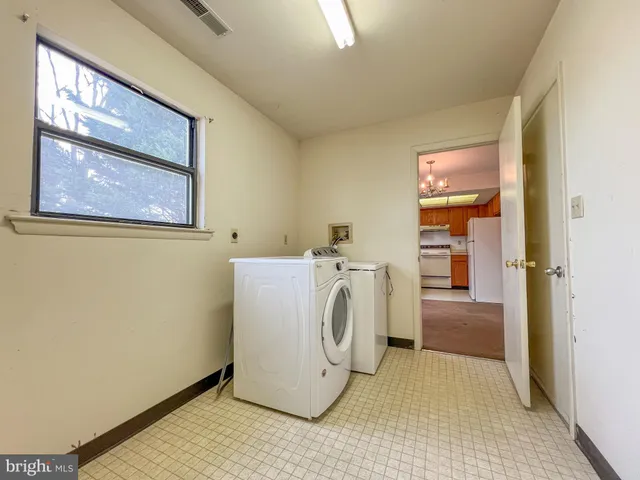 $225,000 | 120 Diminish Drive, Newark, DE 19713