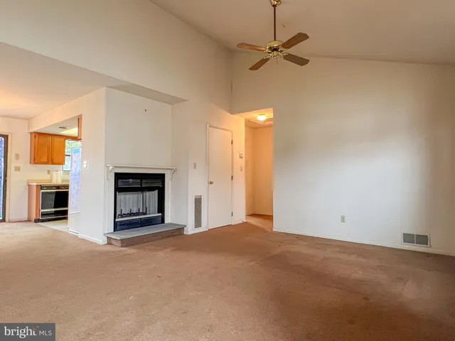 $225,000 | 120 Diminish Drive, Newark, DE 19713