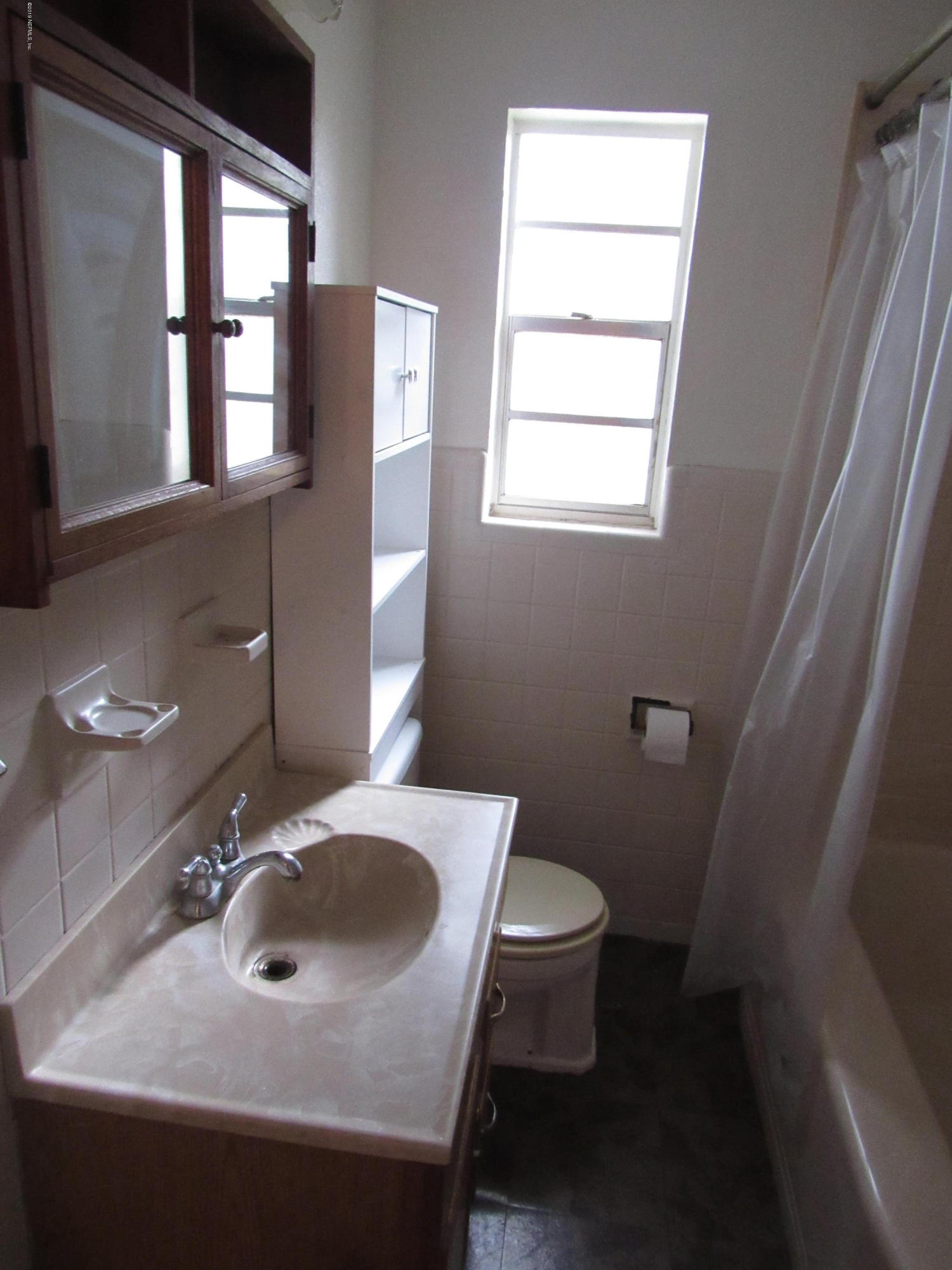 1911 Ector Road Jacksonville, FL 32211 - Photo 13 of 24 Full Bath