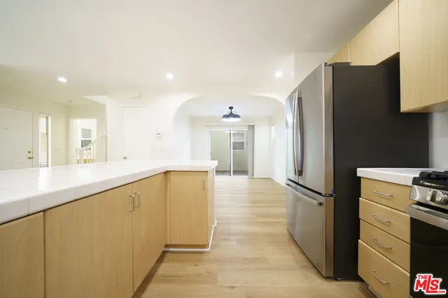 $3,875 | 121 Cancion Way, Los Angeles, CA 90033