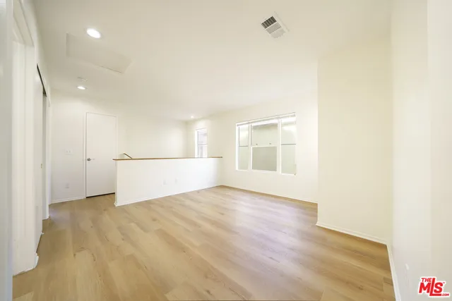 $3,875 | 121 Cancion Way, Los Angeles, CA 90033