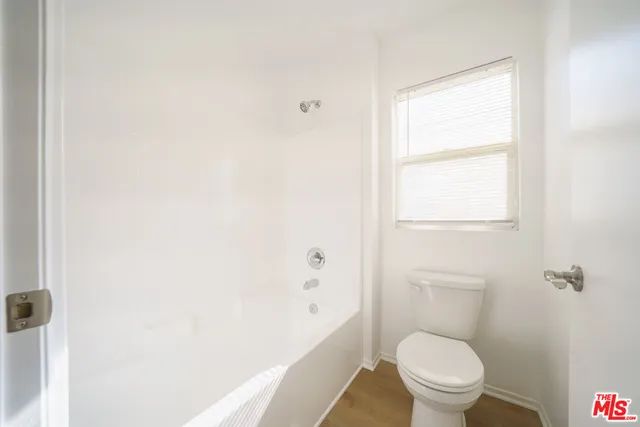 $3,875 | 121 Cancion Way, Los Angeles, CA 90033