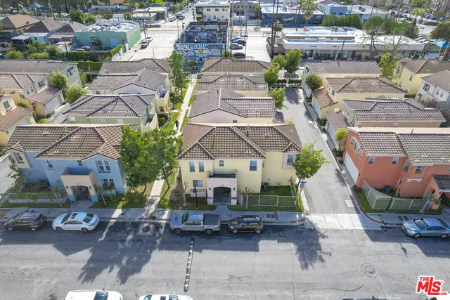 $3,875 | 121 Cancion Way, Los Angeles, CA 90033