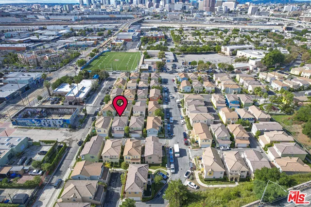 $3,875 | 121 Cancion Way, Los Angeles, CA 90033