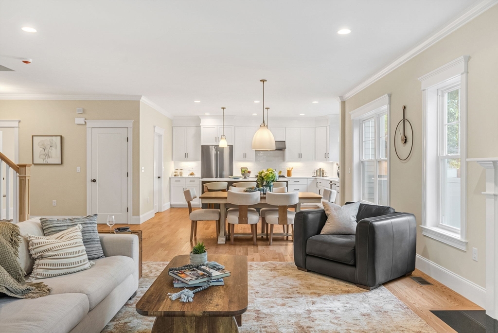 279 Brookline Street, Unit 279 Needham, MA 02492 - Photo 1 of 36
