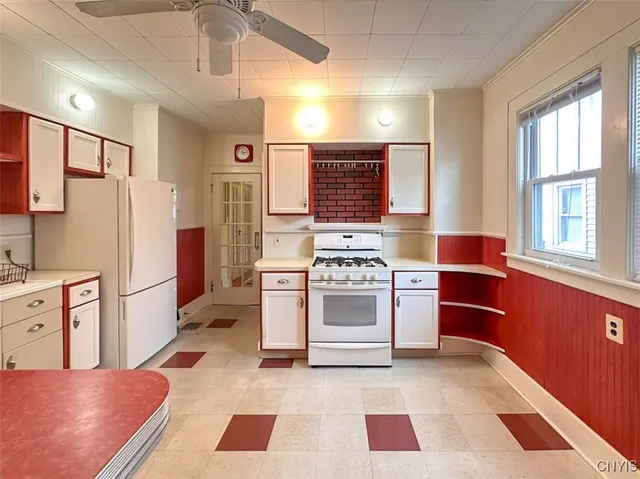 $189,900 | 12 Rose Place, Utica, NY 13502