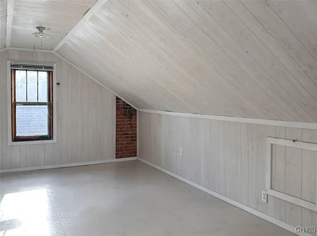 $189,900 | 12 Rose Place, Utica, NY 13502